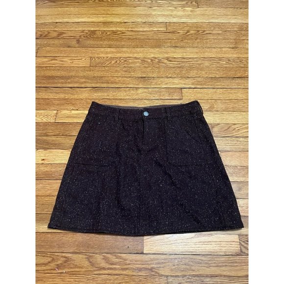 Warm and cool weather combo! Eddie Bauer Skort & Woolrich Wool Skirt - Picture 4 of 8